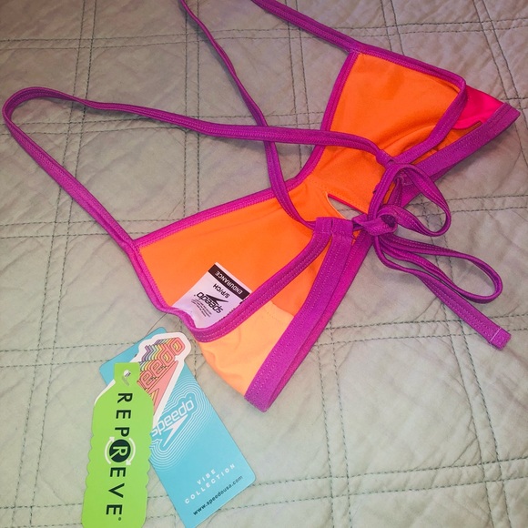 Speedo bikini top and bottom(s) - Picture 4 of 12